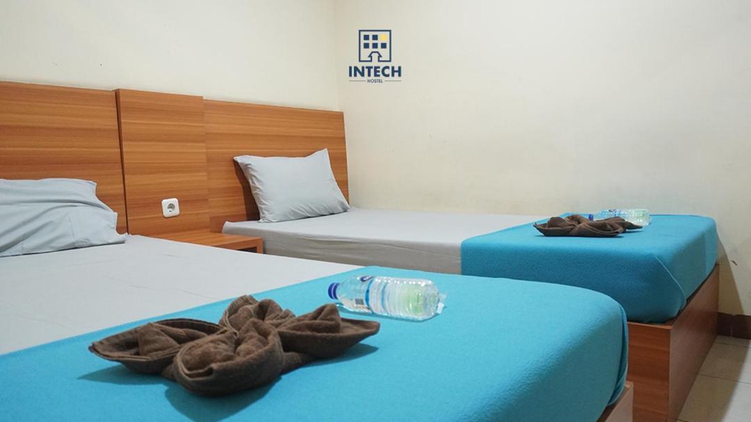 Intech Hostel Bandung Luaran gambar