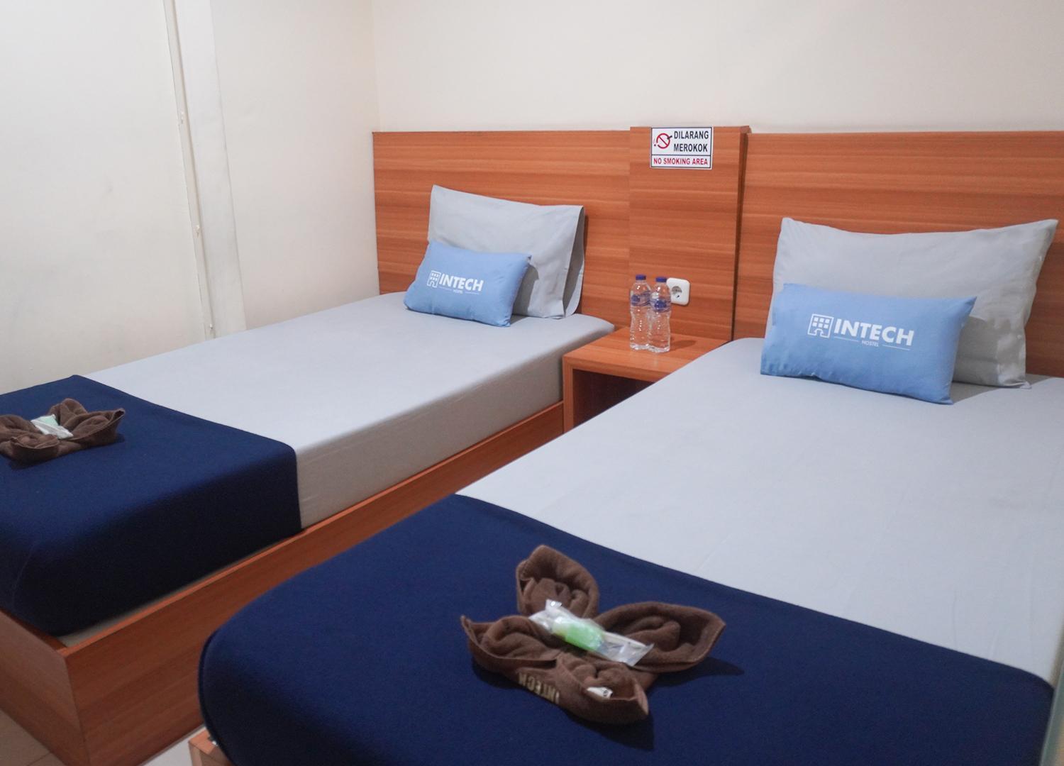 Intech Hostel Bandung Luaran gambar