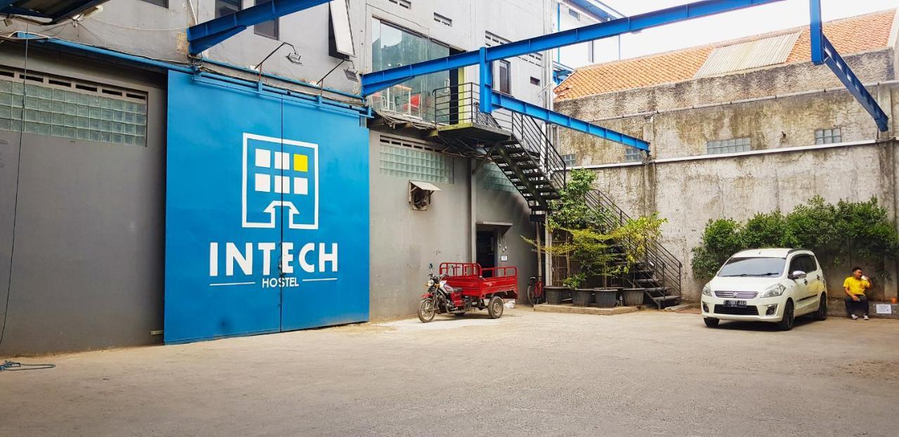 Intech Hostel Bandung Luaran gambar